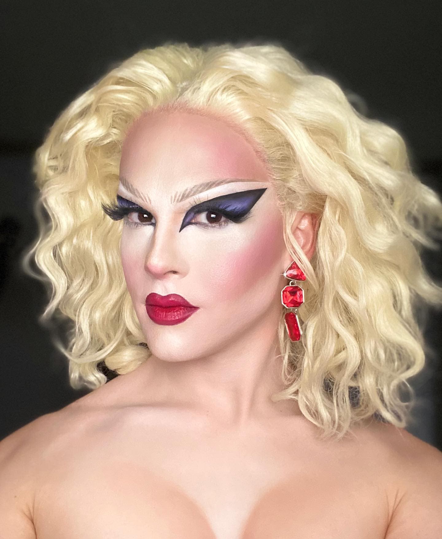 Vera performance photo 17